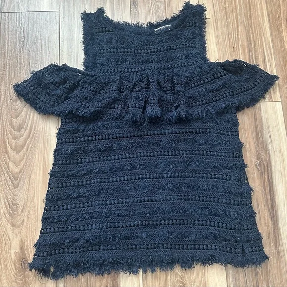 Chelsea28 Navy Cold Shoulder Fringe Blouse Textured Boho Top Round Neck Size XS - Picture 1 of 8
